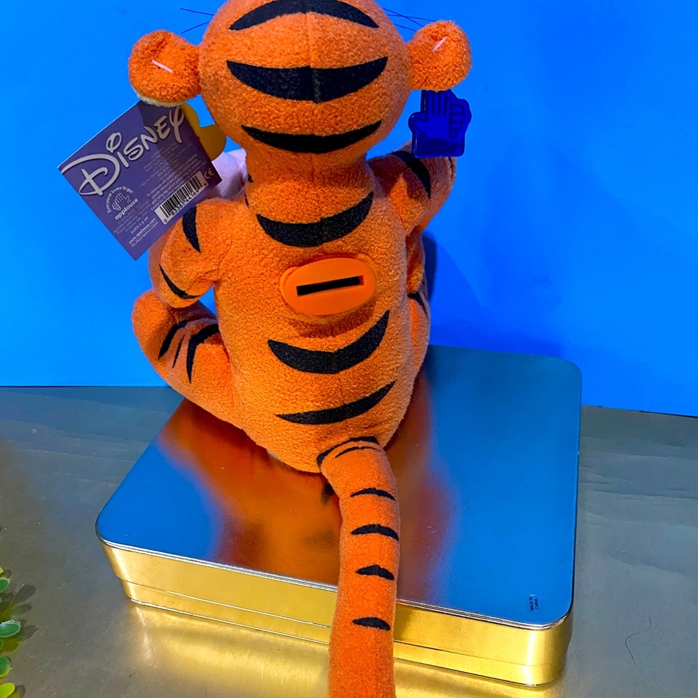 DISNEY NWT WINNIE THE POOH TIGGER PLUSH COIN PIGGY BANK w/STOPPER APPLAUSE 10” - Picture 13 of 16